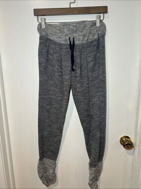 H&M Gray Marled Knit Joggers with Drawstring size XS/2